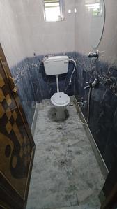 Bathroom Image of 500 Sq.ft 1 BHK Builder Floor for rent in Patuli Kolkata for Rs. 9000