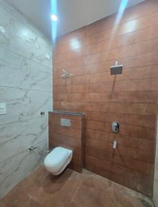 Bathroom Image of 2400 Sq.ft 5 BHK Independent House for sale in Shivalik Homes, Sector 127 Mohali for Rs. 17500000