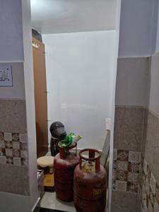 Kitchen Image of 2000 Sq.ft 2 BHK Builder Floor for rent in Gomti Nagar Lucknow for Rs. 18000