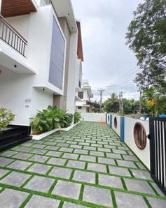 Image of 2000 Sq.ft 4 BHK Independent House for sale in Pukkattupady, Kochi for Rs. 12000000