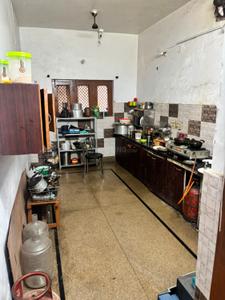 Kitchen Image of 4500 Sq.ft 4 BHK Independent House for rent in Indra Nagar Colony Dehradun for Rs. 60000
