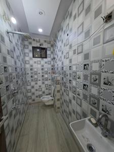 Bathroom Image of 450 Sq.ft 1 BHK Builder Floor for sale in Tilak Nagar New Delhi for Rs. 3600000