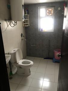 Bathroom Image of 1805 Sq.ft 3 BHK Apartment / Flat for sale in Spaze Privvy The Address, Sector 93 Gurgaon for Rs. 21000000