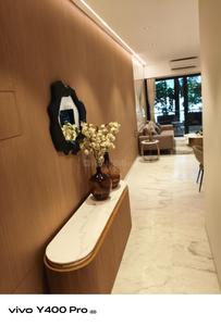 Image of 700 Sq.ft 2 BHK Apartment / Flat for sale in RUPAREL VIVANZA, Byculla, Mumbai for Rs. 22500000
