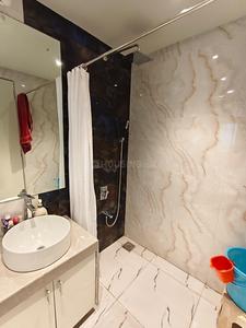 Bathroom Image of 2710 Sq.ft 3 BHK Apartment / Flat for rent in Enpar Lotus 101 Worli Residences, Lower Parel Mumbai for Rs. 400000