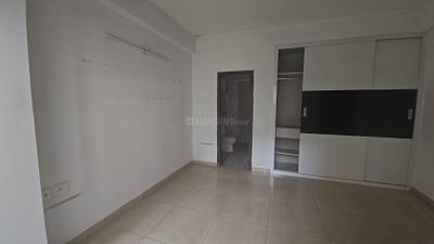 Bedroom Image of 1340 Sq.ft 3 BHK Apartment / Flat for sale in Gulshan Ikebana, Sector 143 Noida for Rs. 16800000