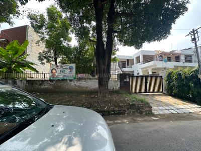 Sector 70 Plot View 2
