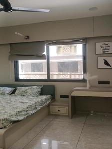 Bedroom Image of 2200 Sq.ft 3 BHK Apartment / Flat for rent in Shivalik Green View, Shantigram Ahmedabad for Rs. 45000
