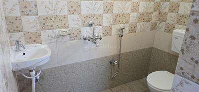 Bathroom Image of 1300 Sq.ft 2 BHK Builder Floor for rent in Ebaranga Bhubaneswar for Rs. 17000