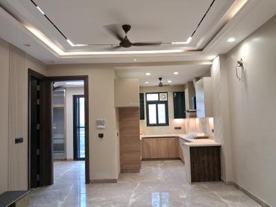 Living Room Image of 1350 Sq.ft 3 BHK Builder Floor for sale in Paschim Vihar New Delhi for Rs. 28000000