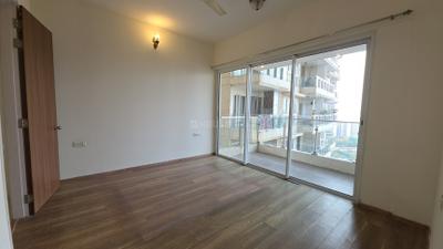 Bedroom Image of 1000 Sq.ft 2 BHK Apartment / Flat for sale in L And T Crescent Bay, Parel Mumbai for Rs. 38000000