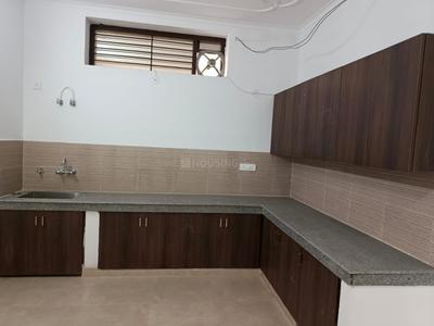 Kitchen Image of 1000 Sq.ft 2 BHK Builder Floor for rent in Sector 72 Noida for Rs. 22000