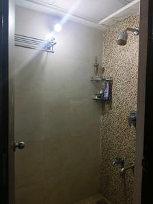 Common Bathroom Image of 750 Sq.ft 1 BHK Apartment / Flat for rent in Lodha Palava Elite A To J, Palava Phase 2 Thane for Rs. 12100