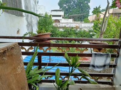 Balcony Image of 1000 Sq.ft 3 BHK Apartment / Flat for sale in George Town Allahabad for Rs. 8500000