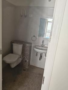 Bathroom Image of 1400 Sq.ft 2.5 BHK Apartment / Flat for sale in Shree Vardhman Flora, Sector 90 Gurgaon for Rs. 12000000