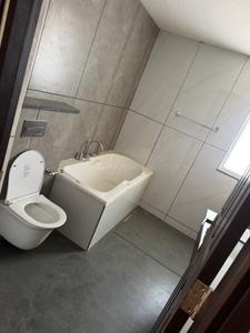 Bathroom Image of 2500 Sq.ft 4 BHK Apartment / Flat for sale in Dasnac Burj, Sector 75 Noida for Rs. 51150000