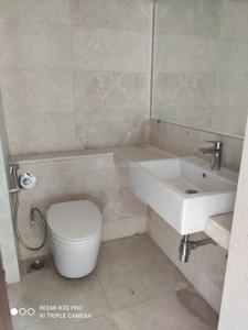 Bathroom Image of 1080 Sq.ft 2 BHK Apartment / Flat for sale in Sheth Auris Serenity, Malad West Mumbai for Rs. 28500000