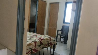 Bedroom Image of 1750 Sq.ft 3.5 BHK Apartment / Flat for sale in Magarpatta Grevillea, Magarpatta City Pune for Rs. 27000000