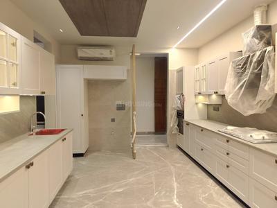 Kitchen Image of 7200 Sq.ft 4 BHK Builder Floor for sale in Hauz Khas New Delhi for Rs. 350000000