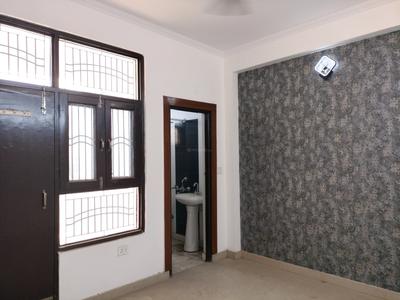 Bedroom Image of 1250 Sq.ft 3 BHK Builder Floor for sale in Shalimar Garden Ghaziabad for Rs. 10800000