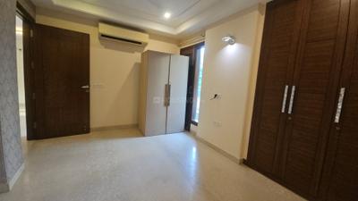 Bedroom Image of 1800 Sq.ft 3 BHK Builder Floor for rent in Safdarjung Enclave New Delhi for Rs. 160000