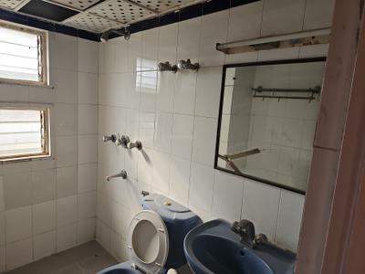 Image of 1800 Sq.ft 3 BHK Apartment / Flat for sale in Utsa Luxury Complex, New Town, Kolkata for Rs. 18500000