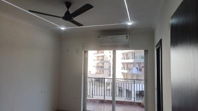 Bedroom Image of 1900 Sq.ft 3 BHK Apartment / Flat for rent in Pareena Express Heights, Sector 99 Gurgaon for Rs. 38000