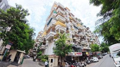 Image of 2925 Sq.ft 4 BHK Apartment / Flat for sale in Bodakdev, Ahmedabad for Rs. 16900000