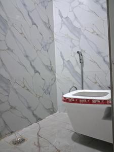 Common Bathroom Image of 1575 Sq.ft 3 BHK Apartment / Flat for sale in Sector 104 Noida for Rs. 6950000