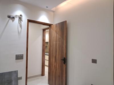 Bedroom Image of 1250 Sq.ft 3 BHK Apartment / Flat for sale in Paschim Vihar New Delhi for Rs. 21000000