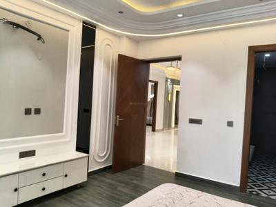 Bedroom Image of 3150 Sq.ft 4 BHK Builder Floor for sale in Sector 23 Gurgaon for Rs. 29500000