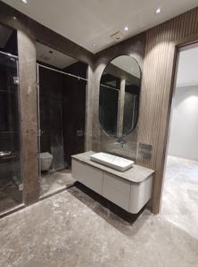 Image of 2700 Sq.ft 4 BHK Builder Floor for sale in Safdarjung Enclave, New Delhi for Rs. 100000000