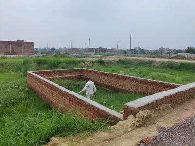Image of 450 Sq.ft Residential Plot / Land for sale in Girdharpur Sunarasi, Ghaziabad for Rs. 1500000