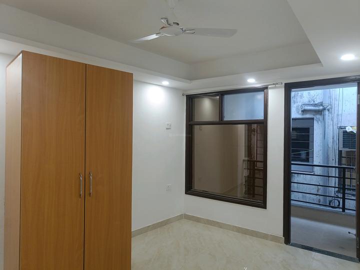 Saket Bedroom 1