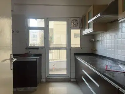 Kitchen Image of 1920 Sq.ft 3 BHK Apartment / Flat for sale in Bestech Park View Spa Next, Sector 67 Gurgaon for Rs. 31000000