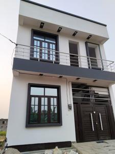 Image of 750 Sq.ft 3 BHK Builder Floor for sale in Gomti Nagar, Lucknow for Rs. 6500000
