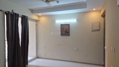 Living Room Image of 1090 Sq.ft 3 BHK Apartment / Flat for rent in Prateek Grand City, Siddharth Vihar Ghaziabad for Rs. 30000