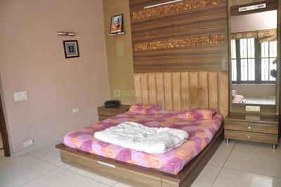Bedroom Image of 4140 Sq.ft 4 BHK Independent House for sale in Paldi Ahmedabad for Rs. 70000000