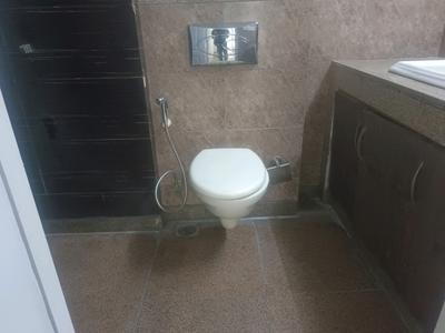 Bedroom One Image of 1408 Sq.ft 2 BHK Apartment / Flat for sale in Raheja Vedaanta, Sector 108 Gurgaon for Rs. 13500000