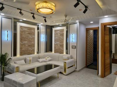 Living Room Image of 1000 Sq.ft 3 BHK Apartment / Flat for sale in Saarthi Affordable Homes, Uttam Nagar New Delhi for Rs. 7000000