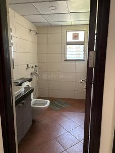 Image of 2000 Sq.ft 3 BHK Apartment / Flat for sale in Mahalakshmi Layout, Bengaluru for Rs. 40000000