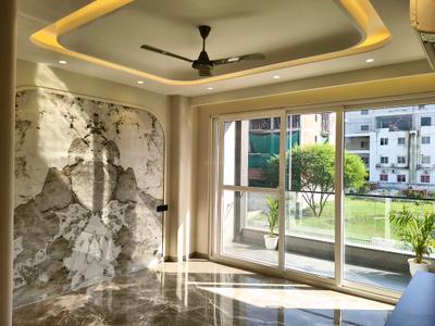 Living Room Image of 1800 Sq.ft 3 BHK Builder Floor for sale in Ansal Versalia, Sector 67 Gurgaon for Rs. 22500000