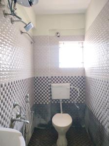 Common Bathroom Image of 400 Sq.ft 1 BHK Builder Floor for rent in Doddanagamangala Bengaluru for Rs. 9500