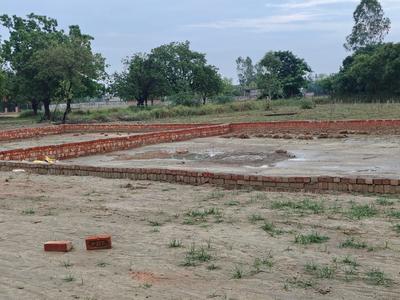 Image of 1000 Sq.ft Residential Plot / Land for sale in Krishna Nagar, Lucknow for Rs. 750000