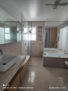 Bathroom Image of 5600 Sq.ft 4 BHK Independent House for rent in Neelankarai Chennai for Rs. 225000