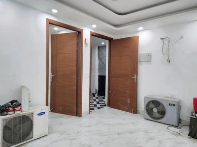 Living Room Image of 900 Sq.ft 2 BHK Apartment / Flat for sale in Freedom Fighters Enclave New Delhi for Rs. 6500000
