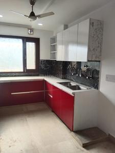 Kitchen Image of 1800 Sq.ft 3 BHK Builder Floor for rent in  Vigyan Vihar RWA, Surajmal Vihar New Delhi for Rs. 45000