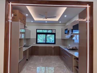Kitchen Image of 4500 Sq.ft 4.5 BHK Builder Floor for sale in Palam Vihar Gurgaon for Rs. 46500000