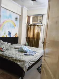 Bedroom Image of 920 Sq.ft 2 BHK Apartment / Flat for rent in Amrapali Castle, Chi V Greater Noida for Rs. 25000