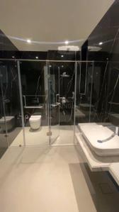 Image of 3500 Sq.ft 5 BHK Apartment / Flat for sale in Ekta Elitus, Santacruz West, Mumbai for Rs. 235000000